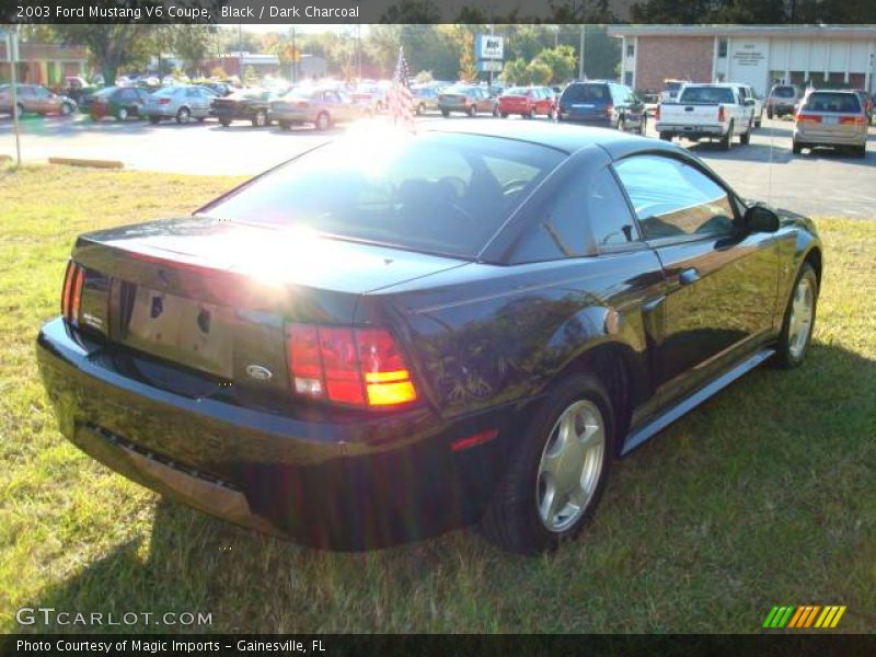 Black / Dark Charcoal 2003 Ford Mustang V6 Coupe