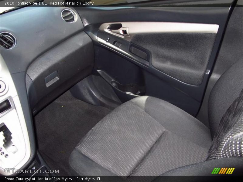 Red Hot Metallic / Ebony 2010 Pontiac Vibe 1.8L