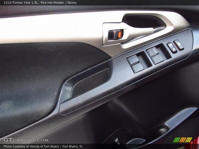 Red Hot Metallic / Ebony 2010 Pontiac Vibe 1.8L