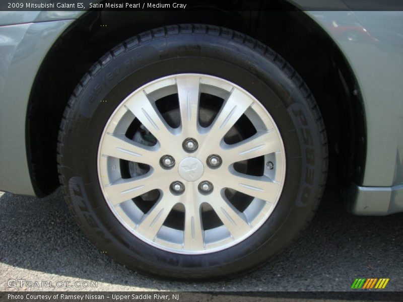 Satin Meisai Pearl / Medium Gray 2009 Mitsubishi Galant ES