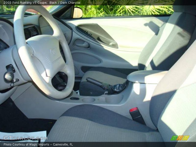 Black / Dark Charcoal 2003 Ford Mustang V6 Coupe