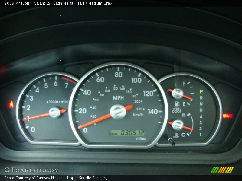 Satin Meisai Pearl / Medium Gray 2009 Mitsubishi Galant ES