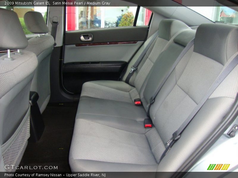 Satin Meisai Pearl / Medium Gray 2009 Mitsubishi Galant ES