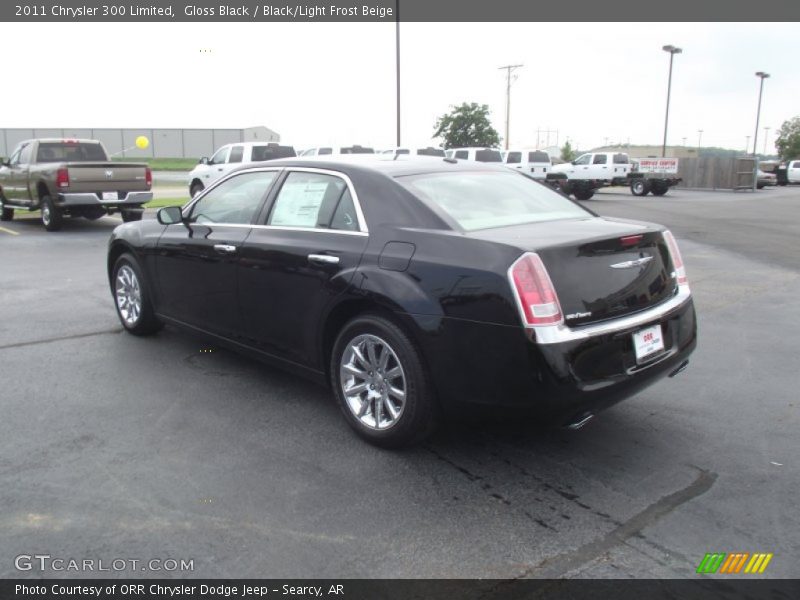 Gloss Black / Black/Light Frost Beige 2011 Chrysler 300 Limited