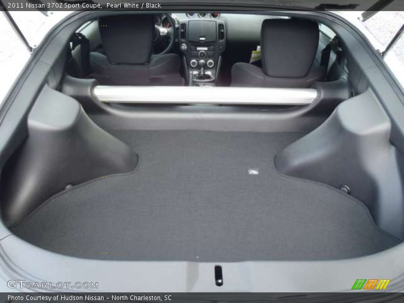  2011 370Z Sport Coupe Trunk