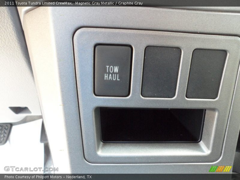 Magnetic Gray Metallic / Graphite Gray 2011 Toyota Tundra Limited CrewMax