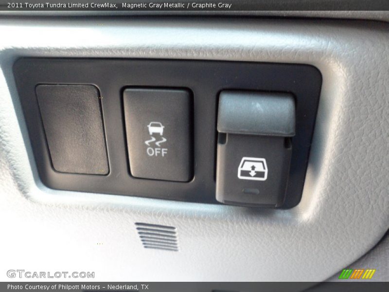 Magnetic Gray Metallic / Graphite Gray 2011 Toyota Tundra Limited CrewMax