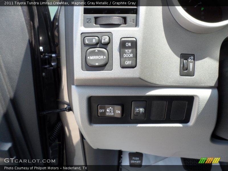 Magnetic Gray Metallic / Graphite Gray 2011 Toyota Tundra Limited CrewMax