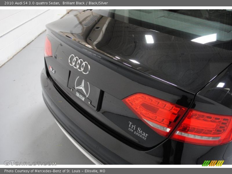 Brilliant Black / Black/Silver 2010 Audi S4 3.0 quattro Sedan