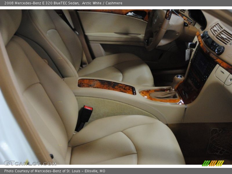 Arctic White / Cashmere 2008 Mercedes-Benz E 320 BlueTEC Sedan