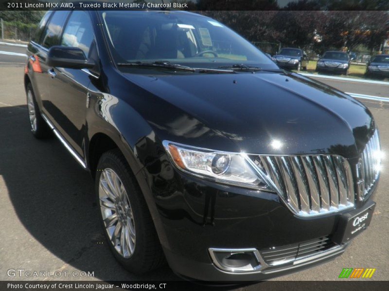 Tuxedo Black Metallic / Charcoal Black 2011 Lincoln MKX AWD