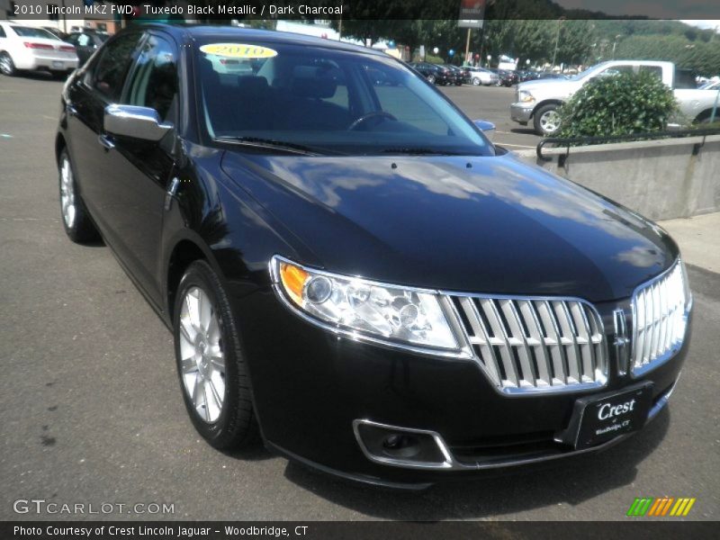 Tuxedo Black Metallic / Dark Charcoal 2010 Lincoln MKZ FWD