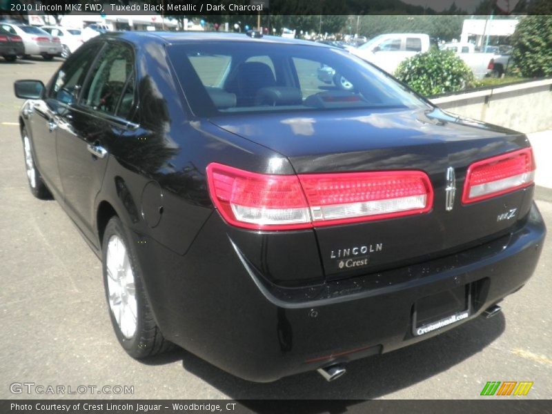 Tuxedo Black Metallic / Dark Charcoal 2010 Lincoln MKZ FWD
