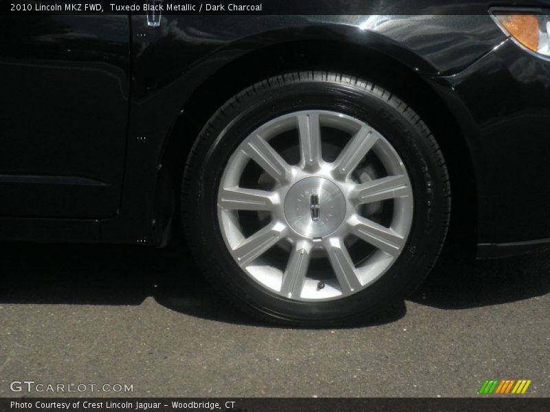 Tuxedo Black Metallic / Dark Charcoal 2010 Lincoln MKZ FWD