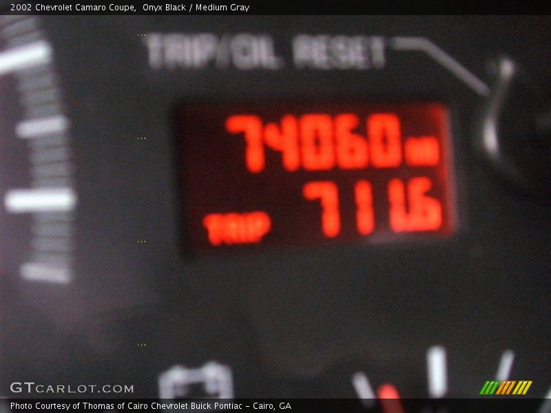 Onyx Black / Medium Gray 2002 Chevrolet Camaro Coupe