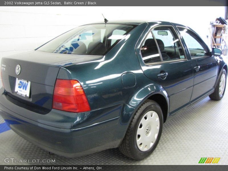 Baltic Green / Black 2002 Volkswagen Jetta GLS Sedan