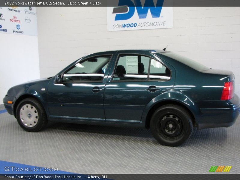 Baltic Green / Black 2002 Volkswagen Jetta GLS Sedan