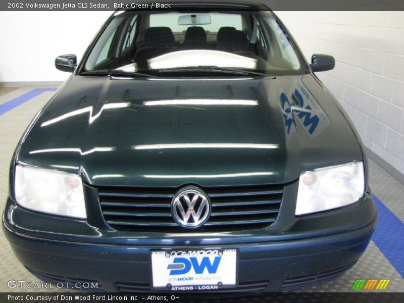 Baltic Green / Black 2002 Volkswagen Jetta GLS Sedan