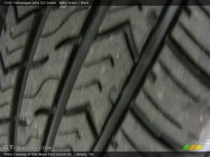 Baltic Green / Black 2002 Volkswagen Jetta GLS Sedan