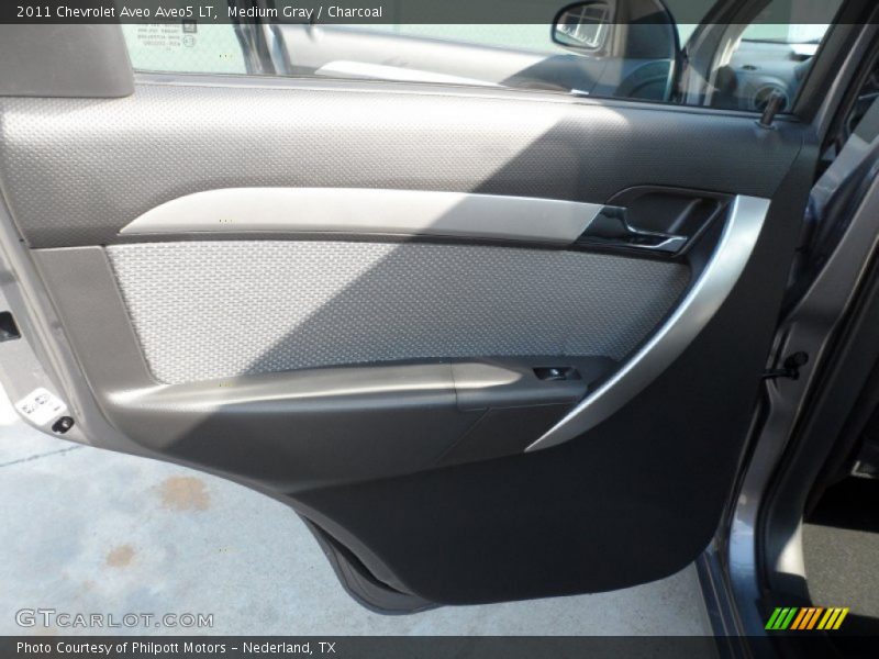Medium Gray / Charcoal 2011 Chevrolet Aveo Aveo5 LT