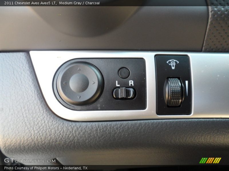Medium Gray / Charcoal 2011 Chevrolet Aveo Aveo5 LT