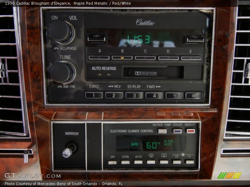 Audio System of 1990 Brougham d'Elegance