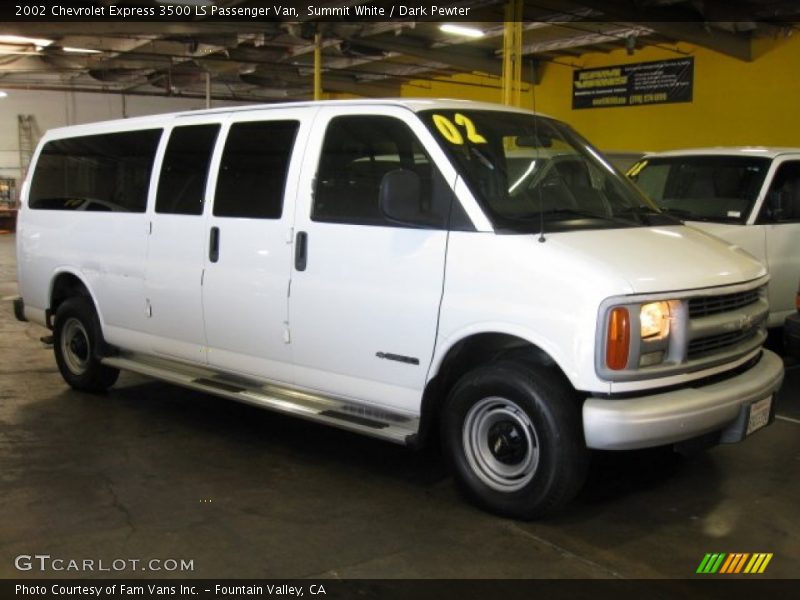 Summit White / Dark Pewter 2002 Chevrolet Express 3500 LS Passenger Van