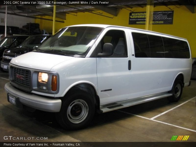 Summit White / Dark Pewter 2001 GMC Savana Van 3500 SLE Passenger