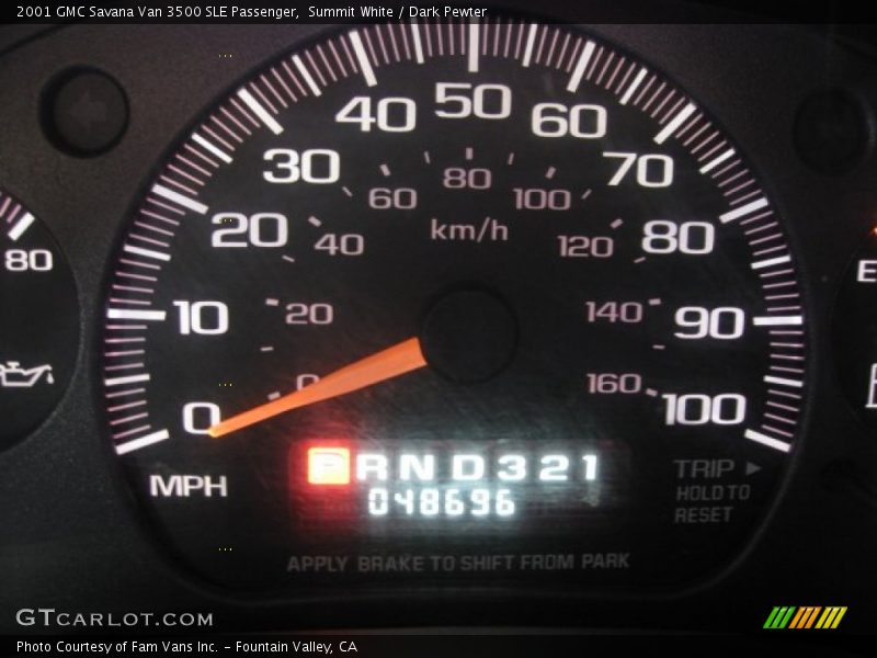 Summit White / Dark Pewter 2001 GMC Savana Van 3500 SLE Passenger