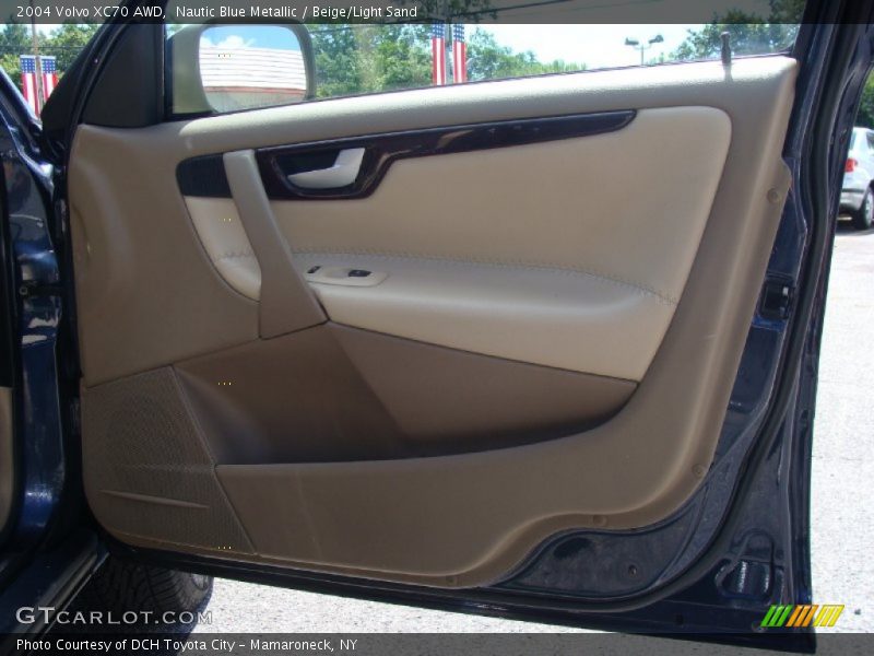 Nautic Blue Metallic / Beige/Light Sand 2004 Volvo XC70 AWD