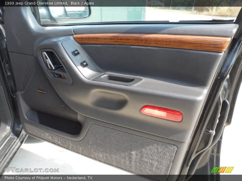 Black / Agate 1999 Jeep Grand Cherokee Limited