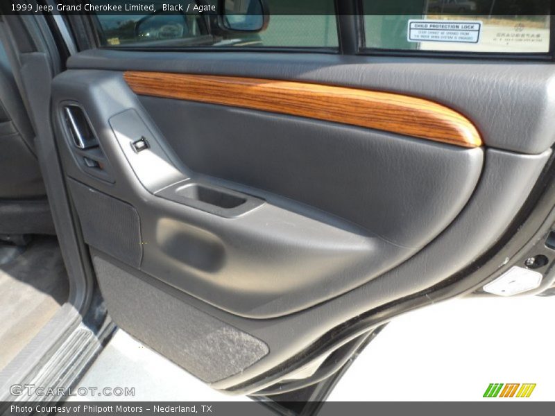 Black / Agate 1999 Jeep Grand Cherokee Limited