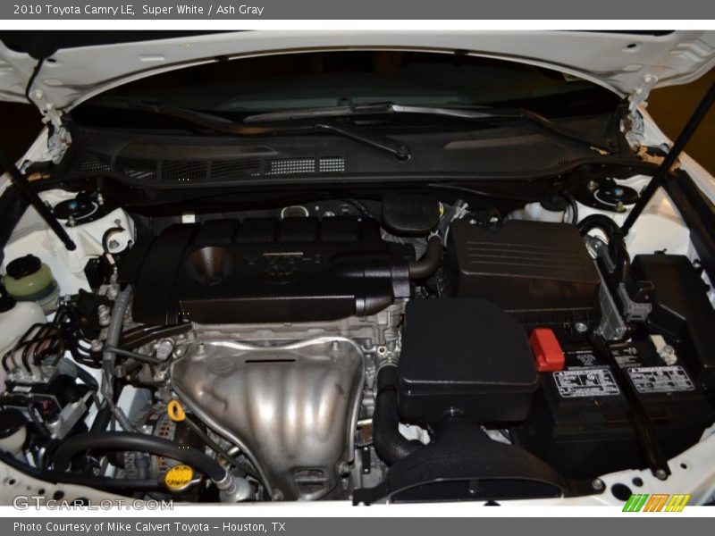 Super White / Ash Gray 2010 Toyota Camry LE