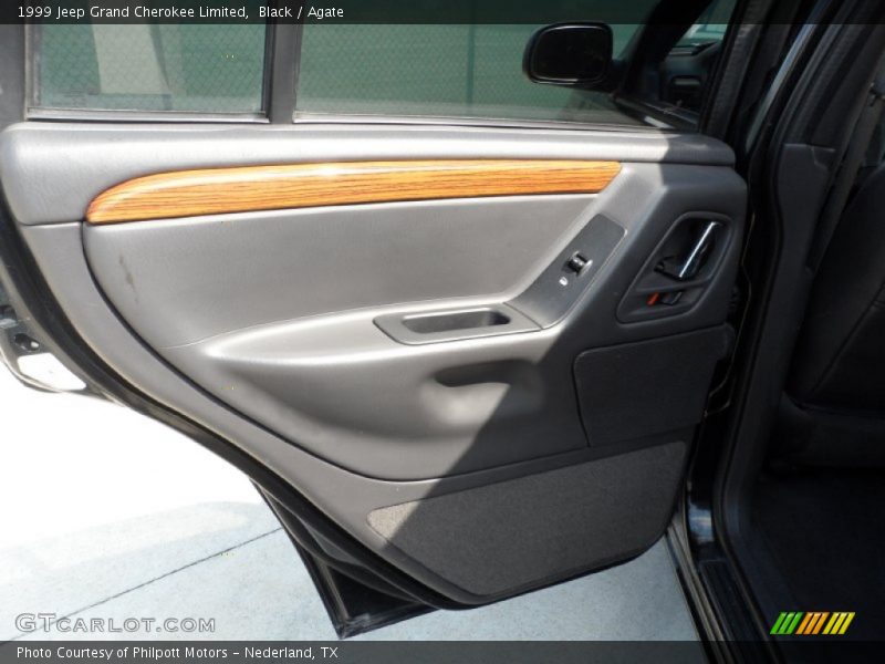 Black / Agate 1999 Jeep Grand Cherokee Limited