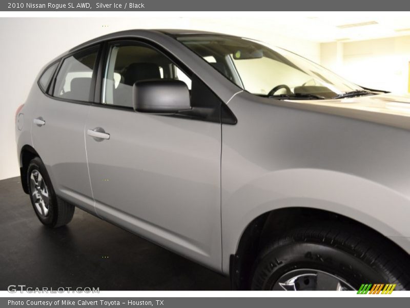 Silver Ice / Black 2010 Nissan Rogue SL AWD