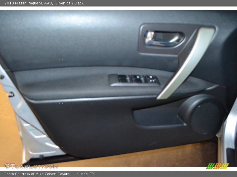 Silver Ice / Black 2010 Nissan Rogue SL AWD