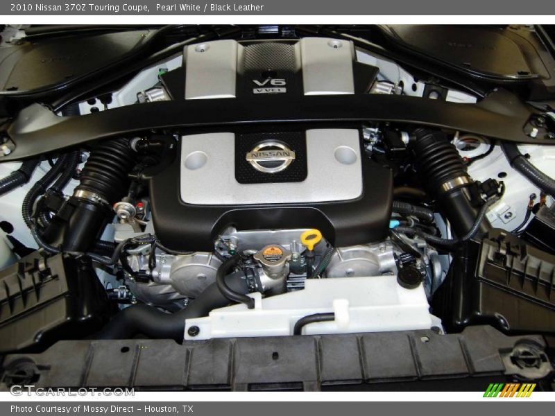 Pearl White / Black Leather 2010 Nissan 370Z Touring Coupe