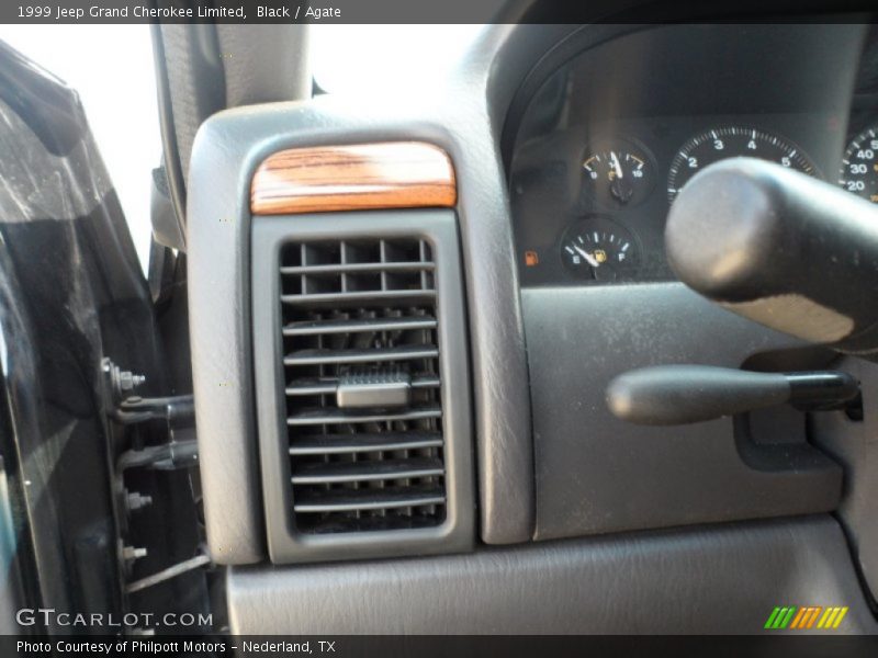 Black / Agate 1999 Jeep Grand Cherokee Limited