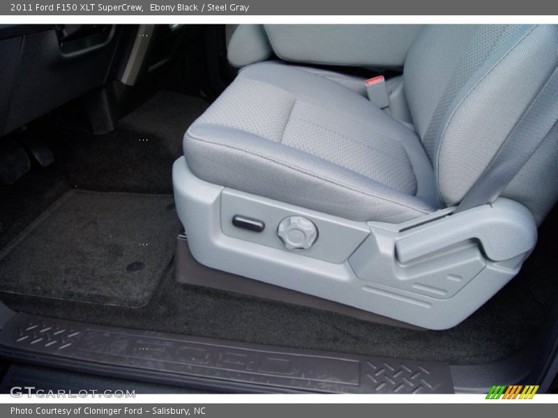 Ebony Black / Steel Gray 2011 Ford F150 XLT SuperCrew