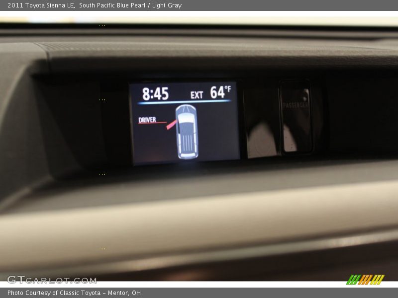 South Pacific Blue Pearl / Light Gray 2011 Toyota Sienna LE