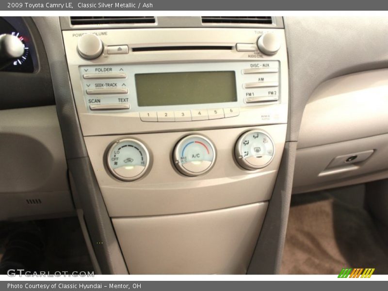 Classic Silver Metallic / Ash 2009 Toyota Camry LE