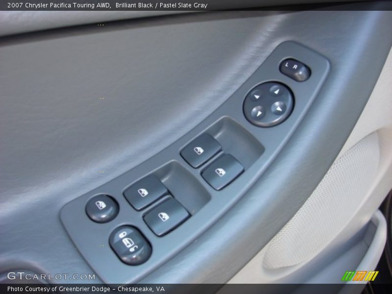 Brilliant Black / Pastel Slate Gray 2007 Chrysler Pacifica Touring AWD