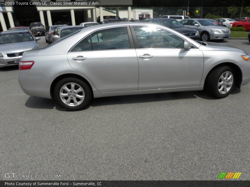 Classic Silver Metallic / Ash 2009 Toyota Camry LE