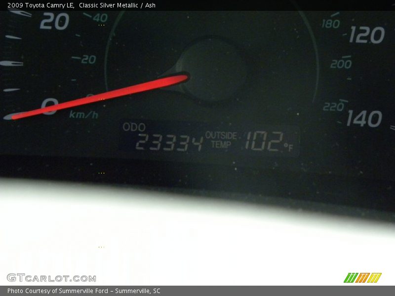 Classic Silver Metallic / Ash 2009 Toyota Camry LE