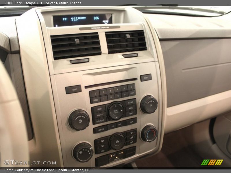 Silver Metallic / Stone 2008 Ford Escape XLT