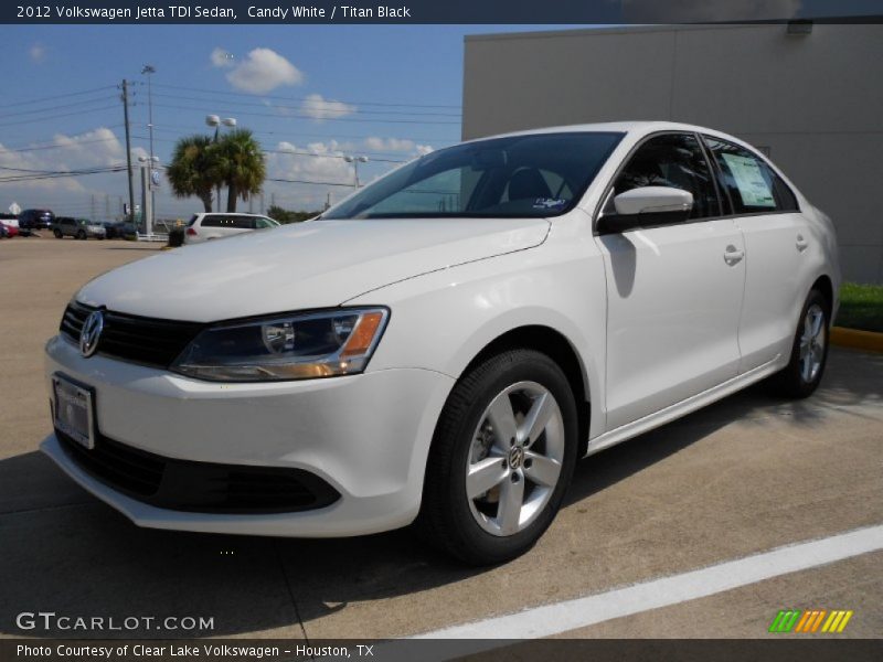 Candy White / Titan Black 2012 Volkswagen Jetta TDI Sedan