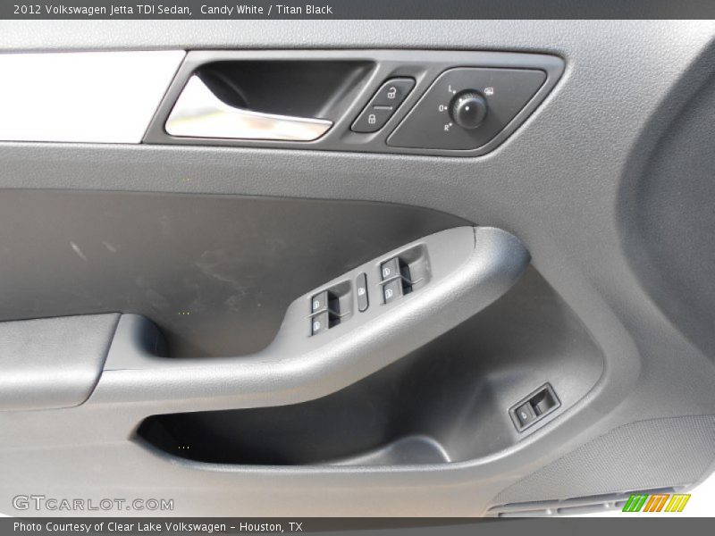 Candy White / Titan Black 2012 Volkswagen Jetta TDI Sedan