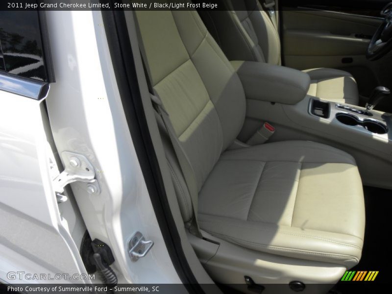 Stone White / Black/Light Frost Beige 2011 Jeep Grand Cherokee Limited