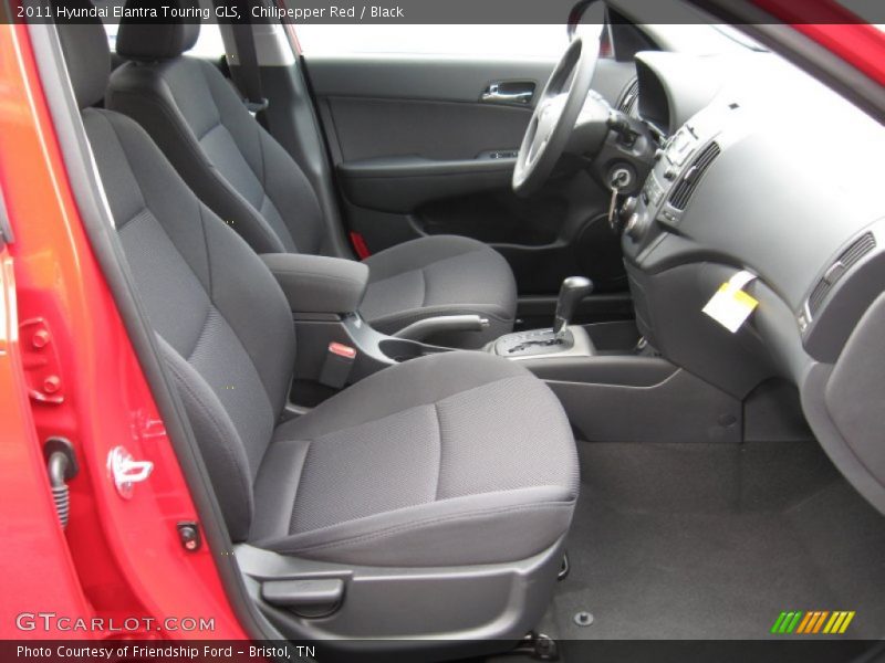 Chilipepper Red / Black 2011 Hyundai Elantra Touring GLS