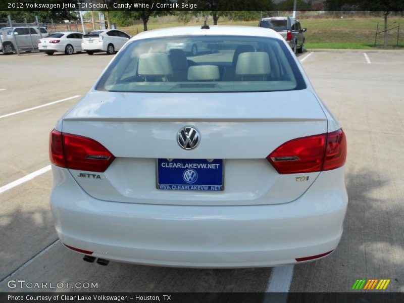 Candy White / Cornsilk Beige 2012 Volkswagen Jetta TDI Sedan